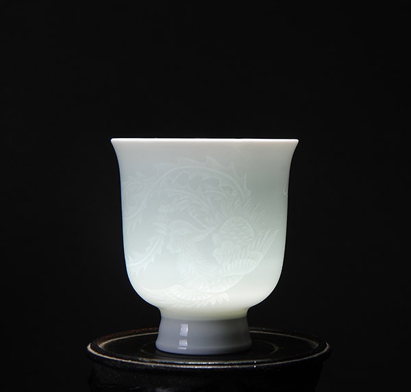 影青刻凤鸟单杯